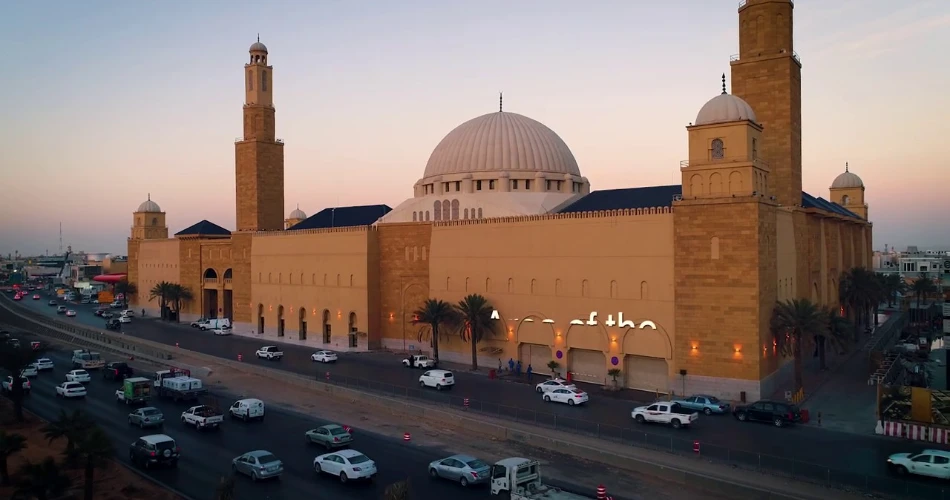 Discover Azizia’s Hidden Gems: Riyadh’s Best-Kept Secrets