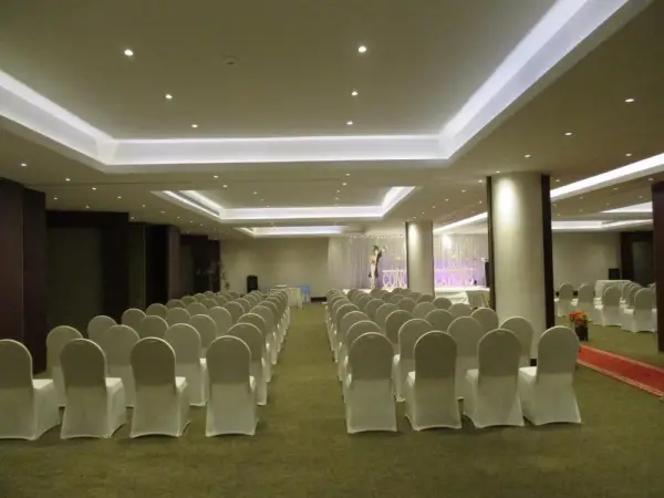 Executives Hotel - Azizia 4