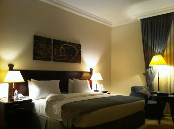 Executives Hotel - Azizia 8